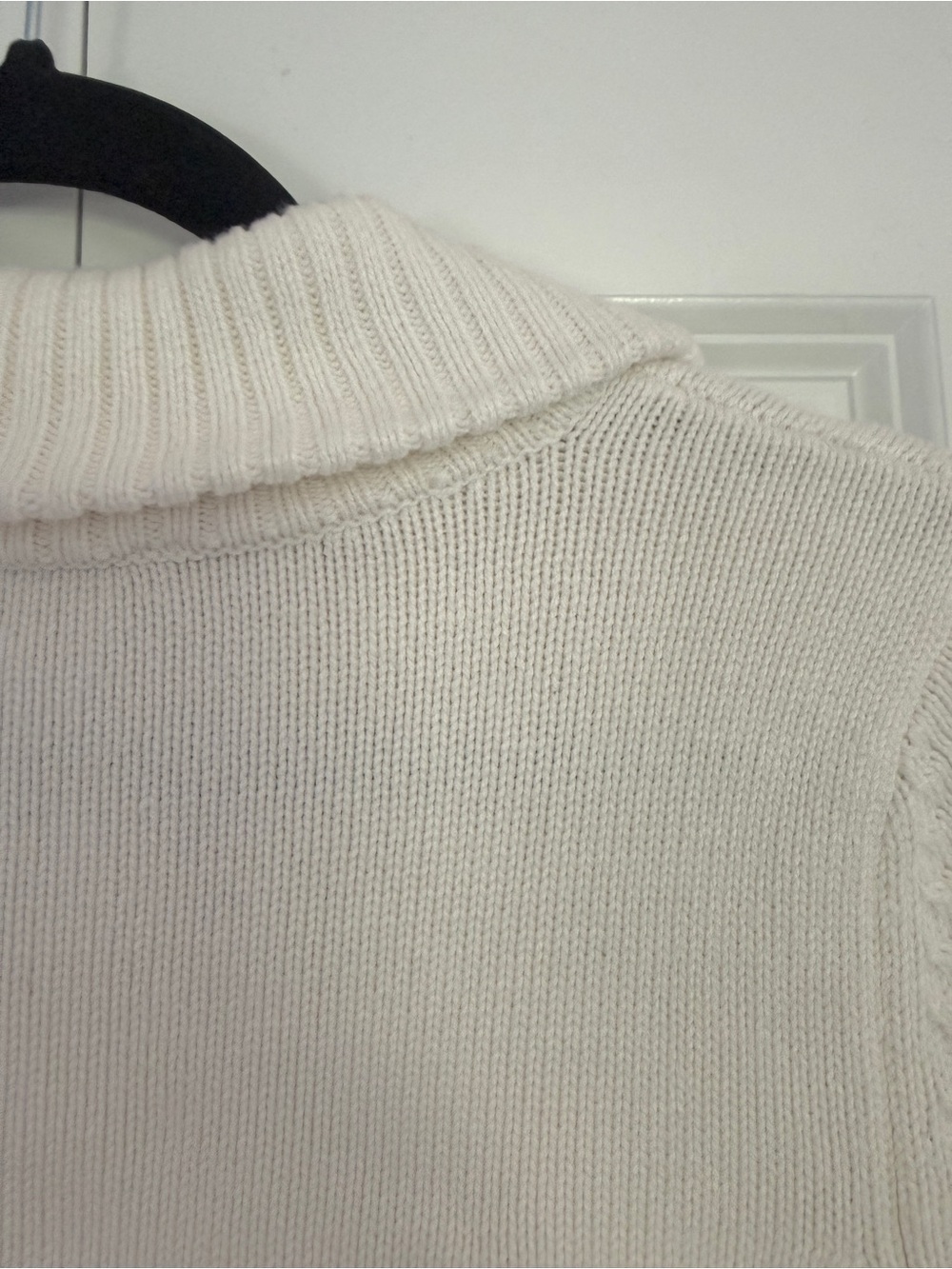 Abercrombie & Fitch Cream Zip-Up Knit Sweater - Picture 5 of 6